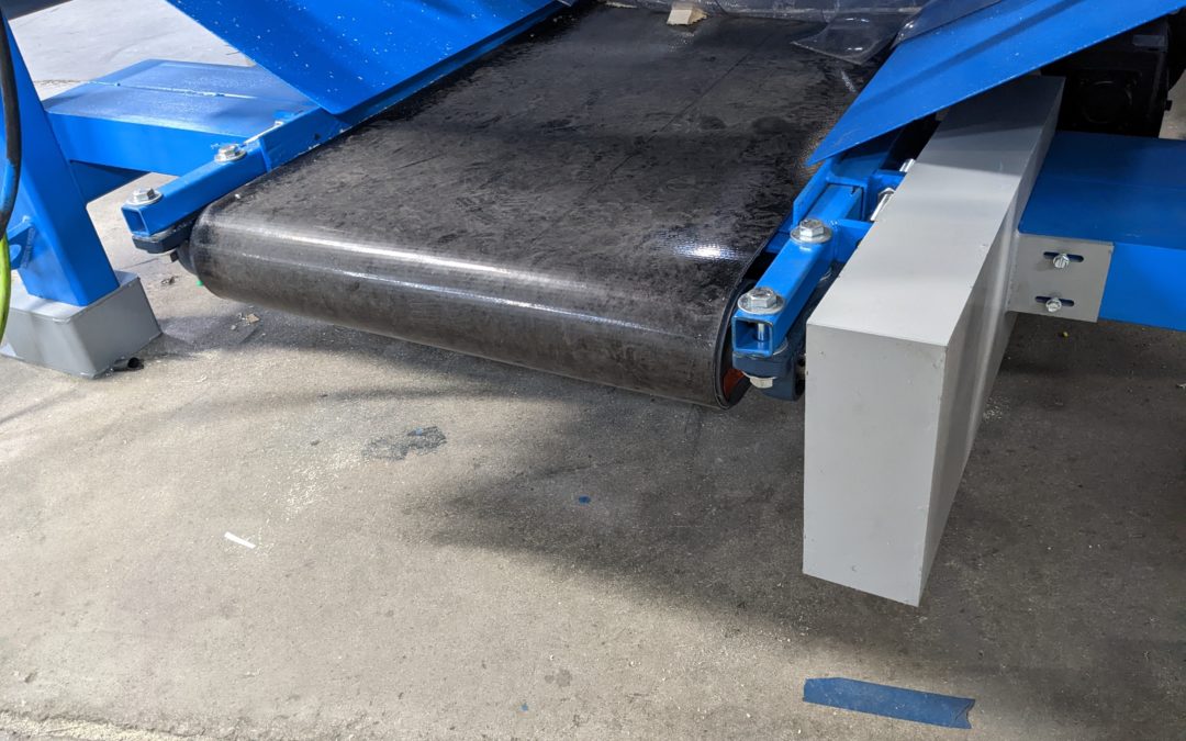 Adjusting or Tightening the Scrap Conveyor Belt